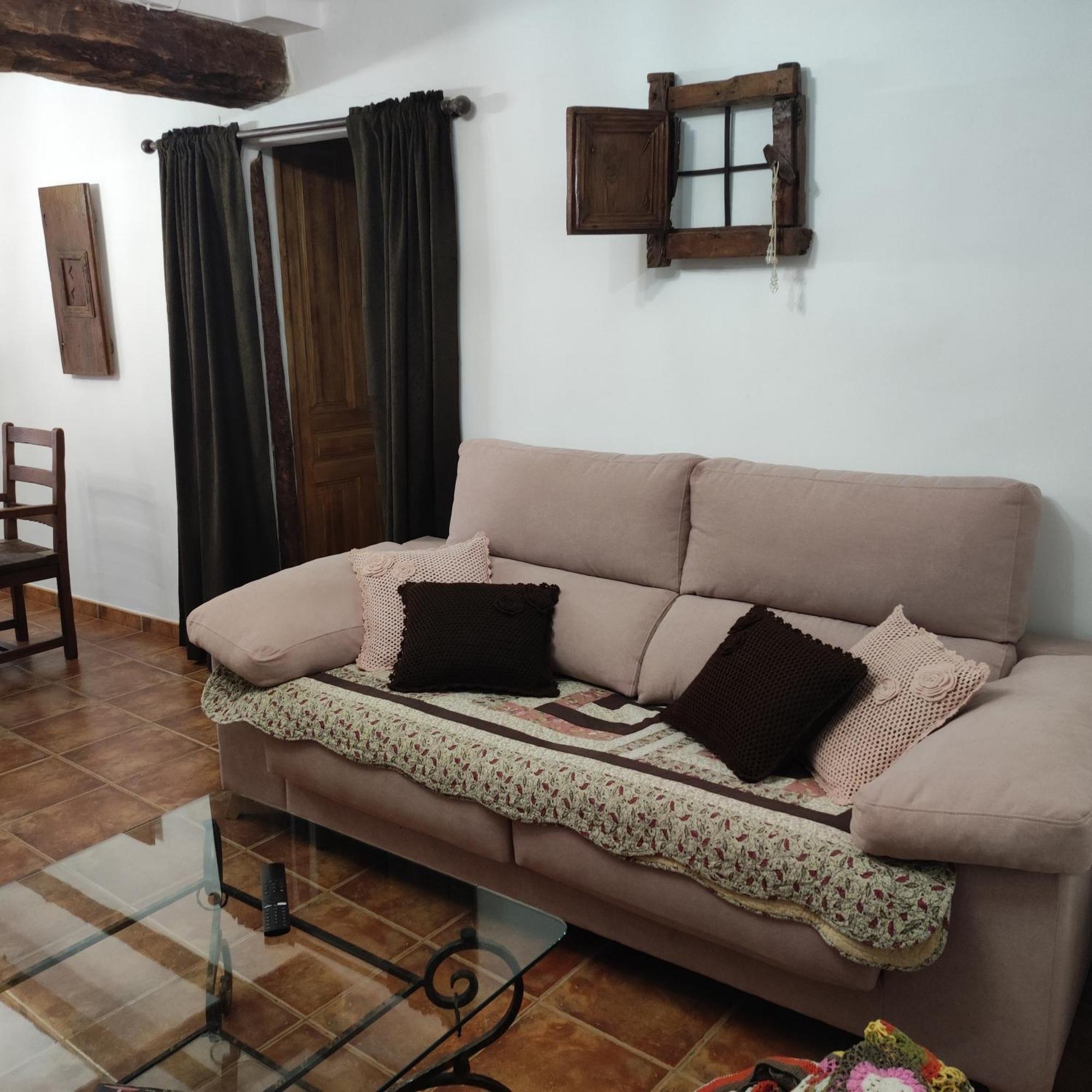 Alcoba Con Patio Del Siglo XIX Vila Villanueva de Viver Exterior foto